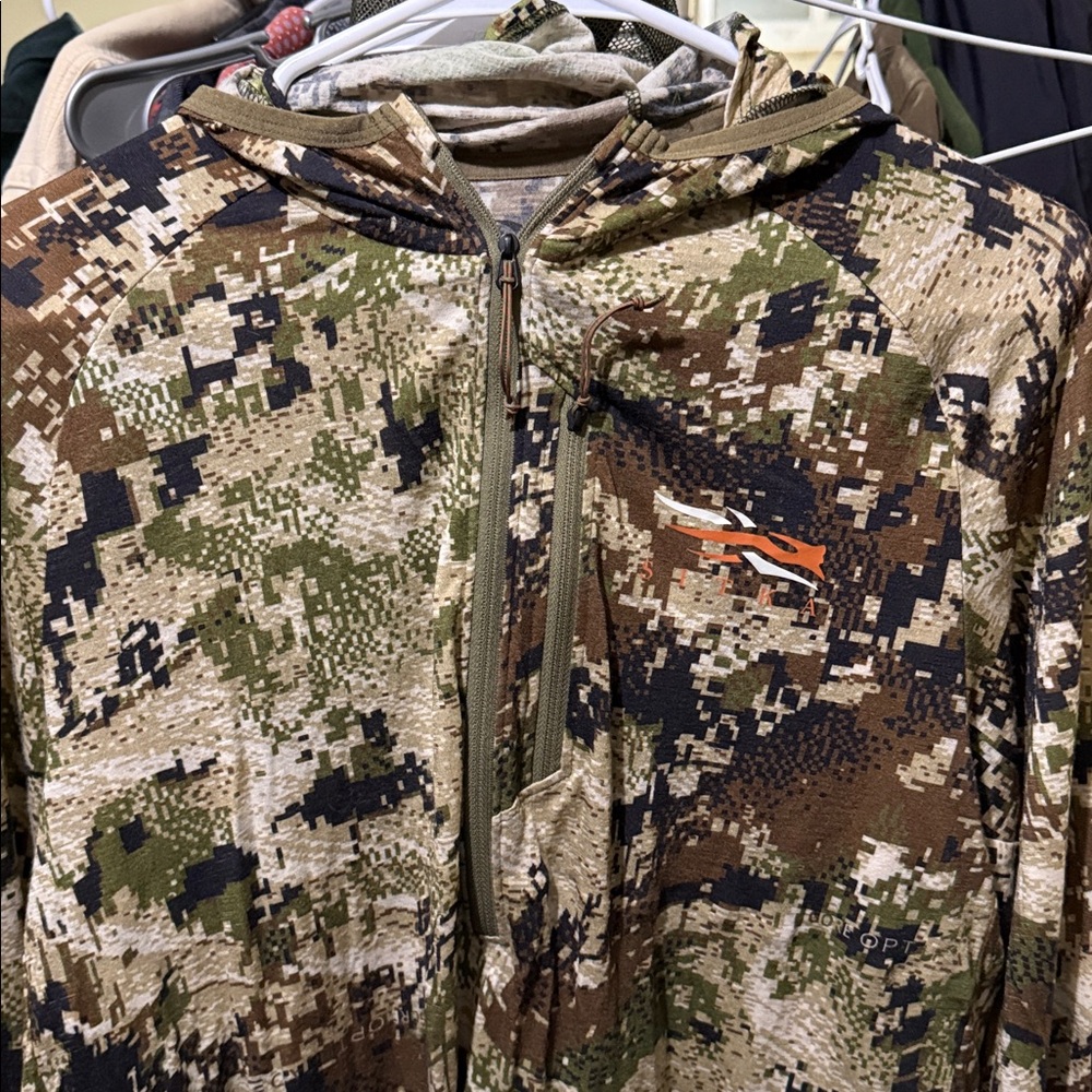 Men's Camouflage Lightweight base layer. Perfect for those early season hunts.